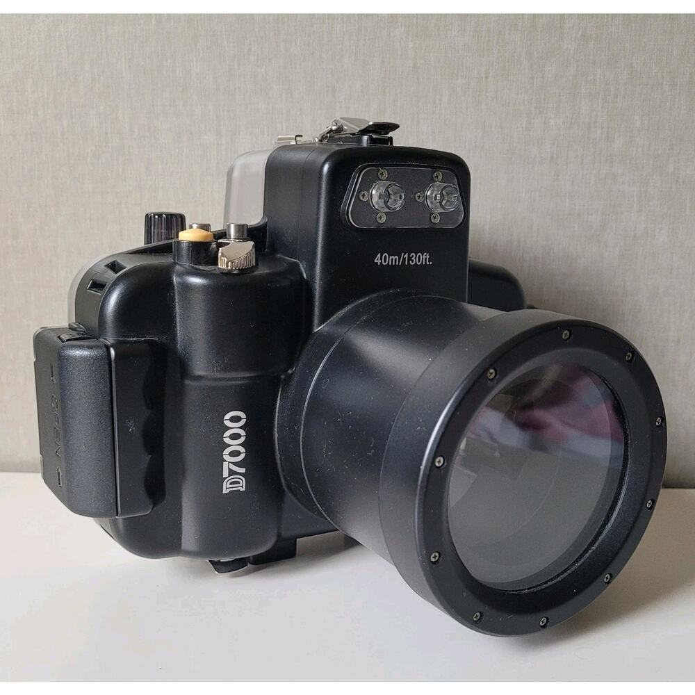 Nikon D7000 DSLR Meikon Underwater Housing For Camera 40m/130ft Snorkeling *Read